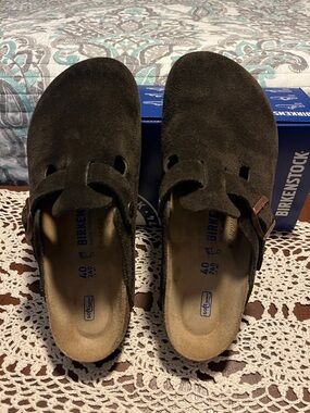 Birkenstock Dark Brown Suede Boston Clogs with Buckle